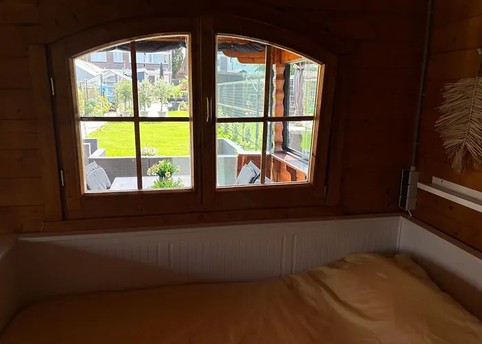 De Narcis Bed & Breakfast 3*